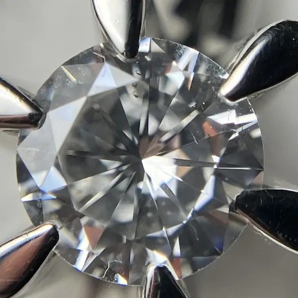 ダイヤ　0.50ct
