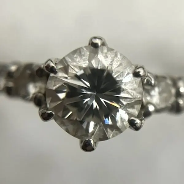 ダイヤ　0.402ct