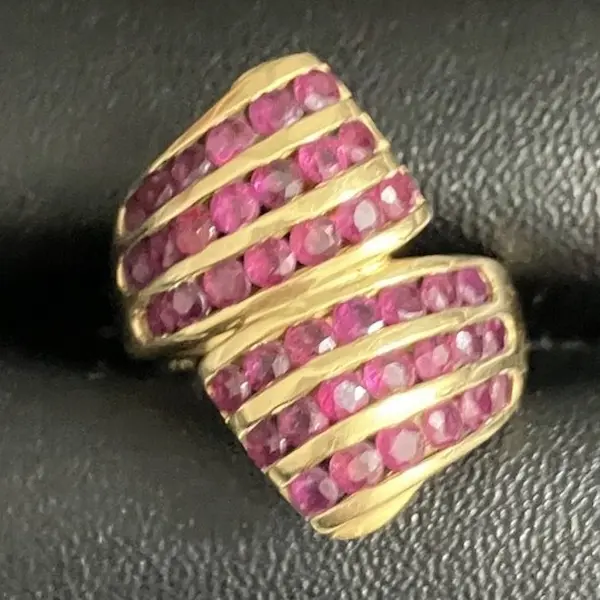 ルビー　2.9ct