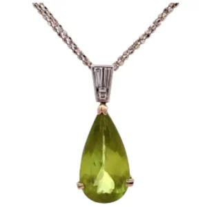 K18K18WG スフェーン・ダイヤモンド ネックレストップ 4.57 ct 0.15 ct