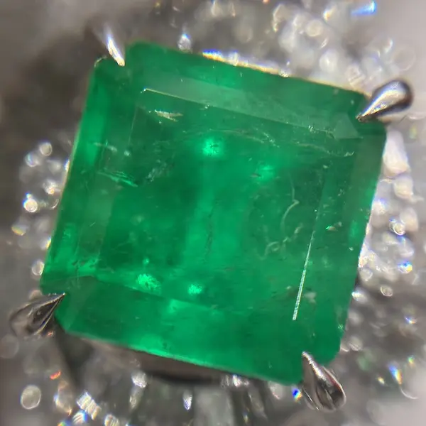 エメラルド　3.95ct