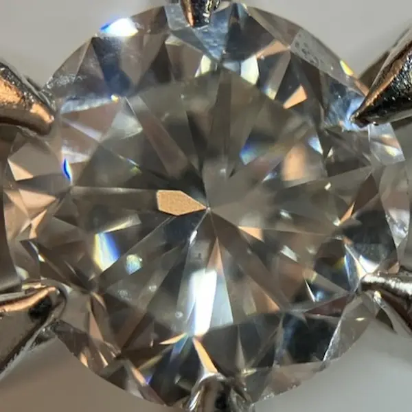 ダイヤ　1.007ct