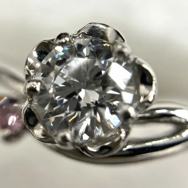 ダイヤ　0.316ct