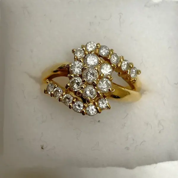 ダイヤ　0.53ct