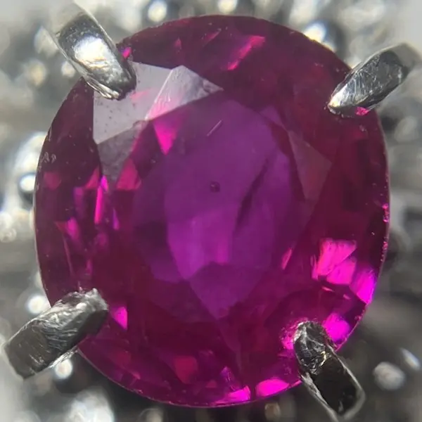 ルビー　0.9ct
