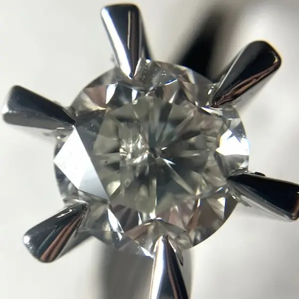 ダイヤ　1.09ct