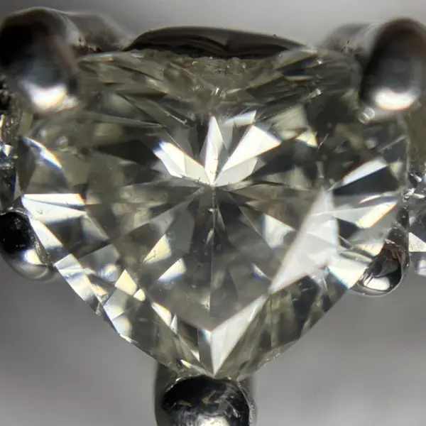 ダイヤ　0.33ct