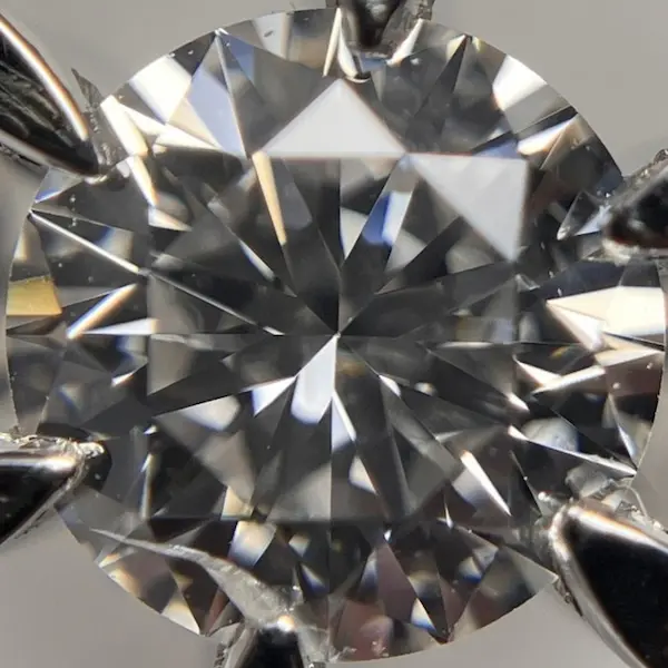 ダイヤ　0.62ct