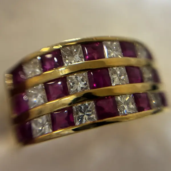 ルビー　1.85ct
