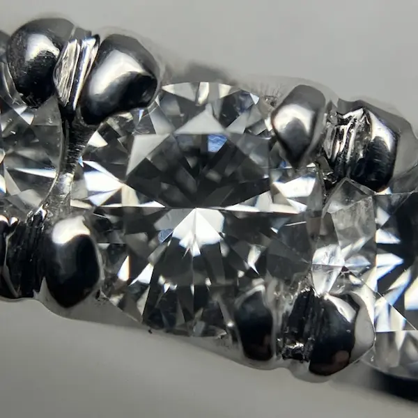 ダイヤ　0.64ct