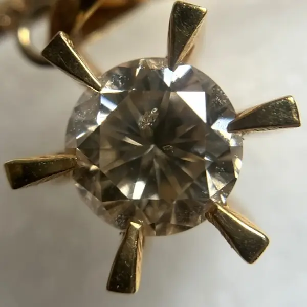 ダイヤ　0.66ct