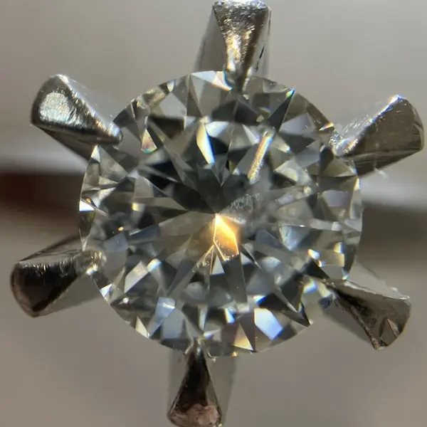 ダイヤ　1.02ct