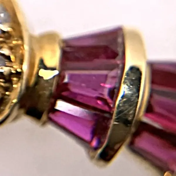 ルビー　0.57ct