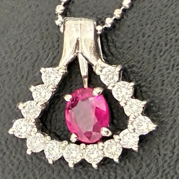 ルビー　0.46ct
