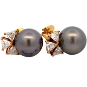 K18 パール・ダイヤモンド ピアス 0.54・0.55 ct