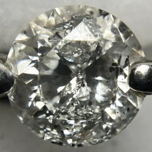 ダイヤ　1.223ct