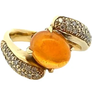 K18 ファイヤーオパール・ダイヤ 2.4・0.37ct