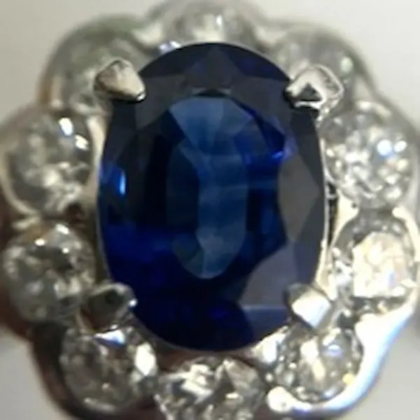 サファイア　1.09ct