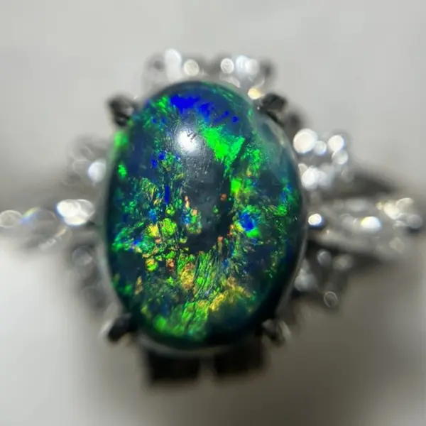 ブラックオパール　1.20ct