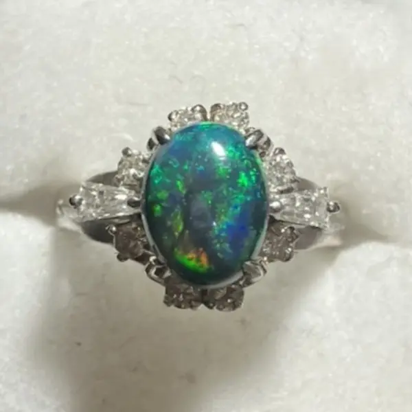 ブラックオパール　1.20ct