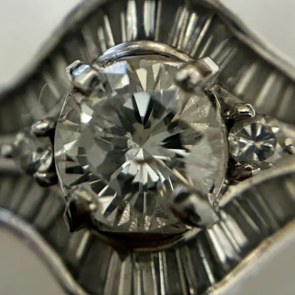ダイヤ　0.62ct