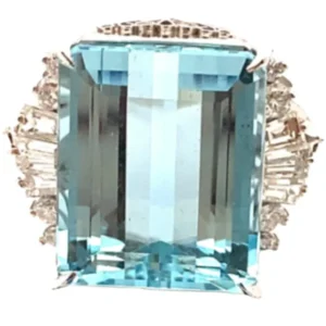 Pt･Pm900 アクアマリン・ダイヤモンド リング 11.67・0.65ct
