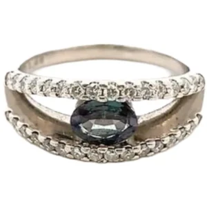 Pt･Pm900 アレキサンドライト・ダイヤモンド 0.58・0.48ct