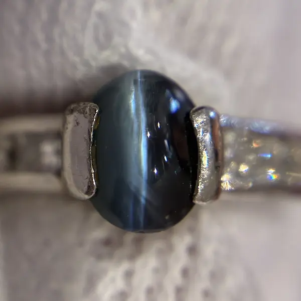 アレキサンドライト・キャッツアイ　1.26ct