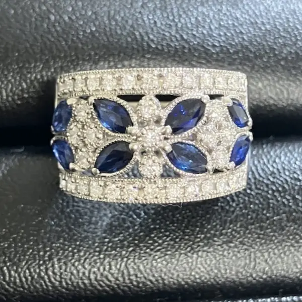 サファイア　1.54ct