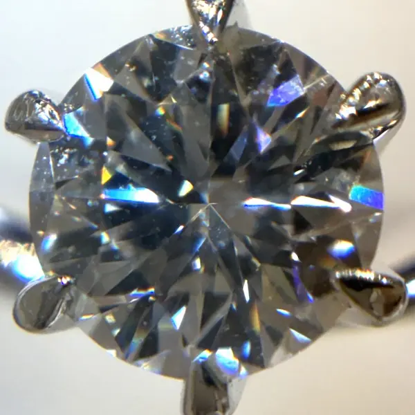 ダイヤ　0.44ct