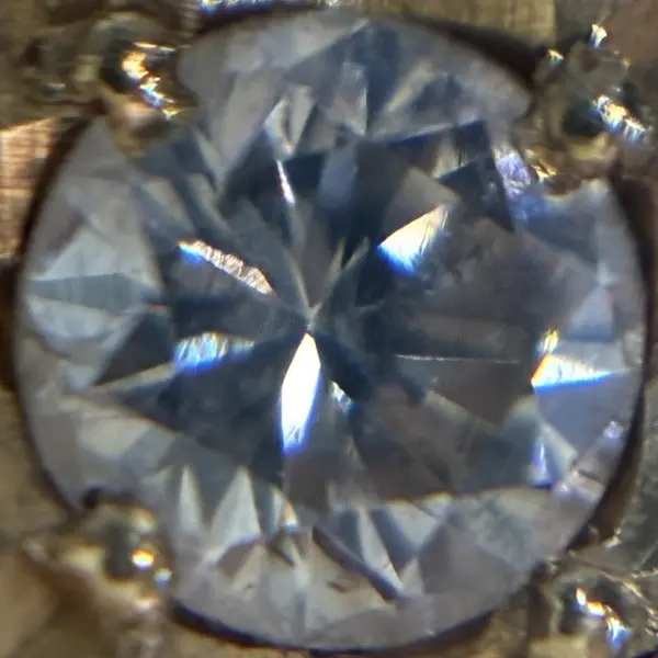 ダイヤ　0.11ct