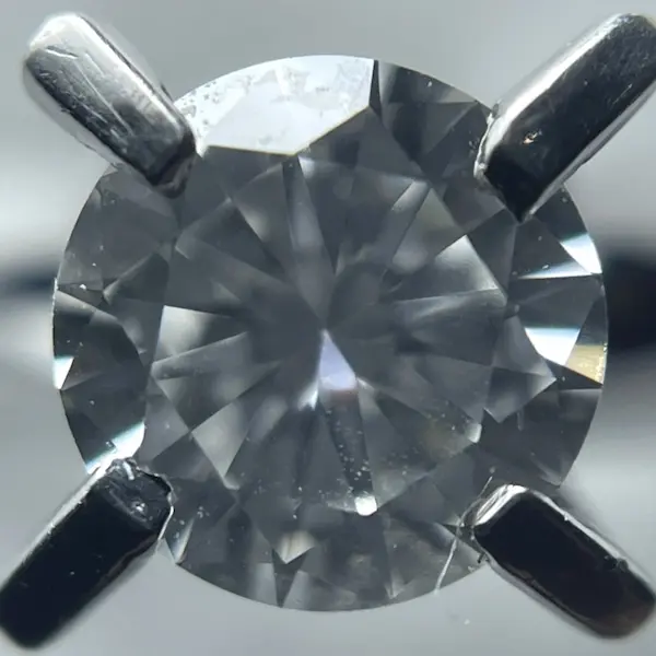 ダイヤ　0.3ct