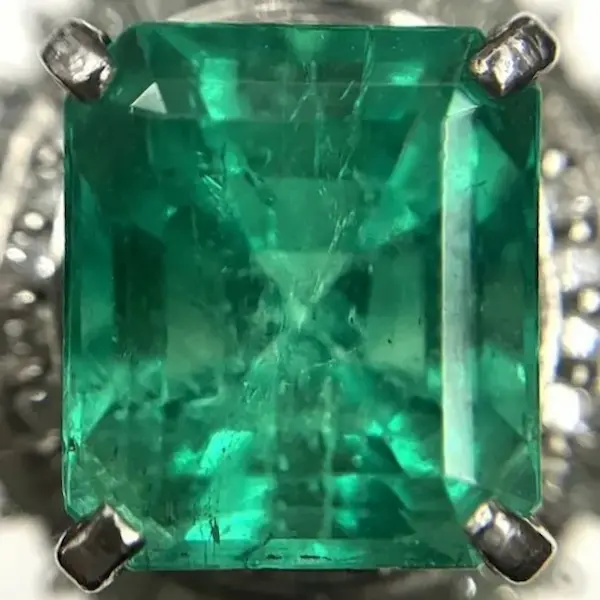 エメラルド　3.8ct