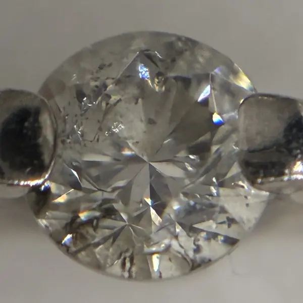 ダイヤ　0.6ct