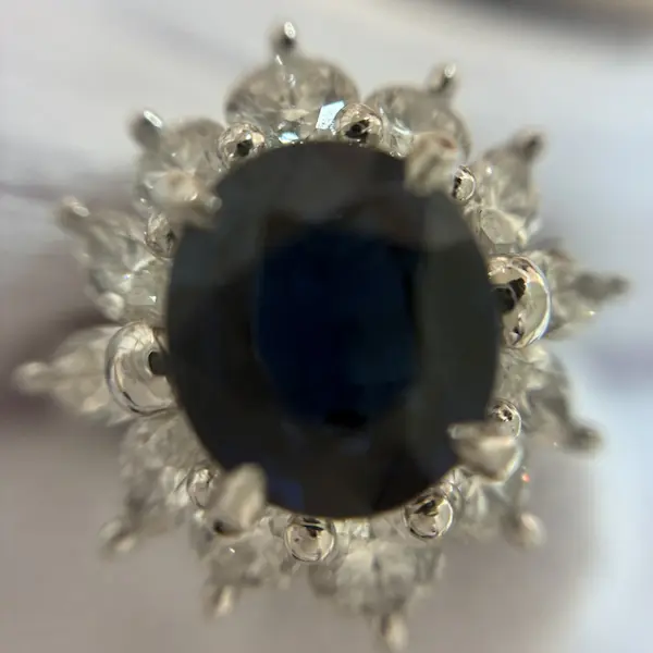 サファイア　3.05ct