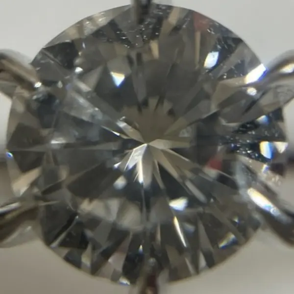 ダイヤ　0.86ct