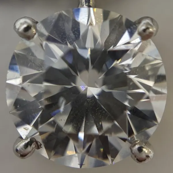 ダイヤ　1.048ct
