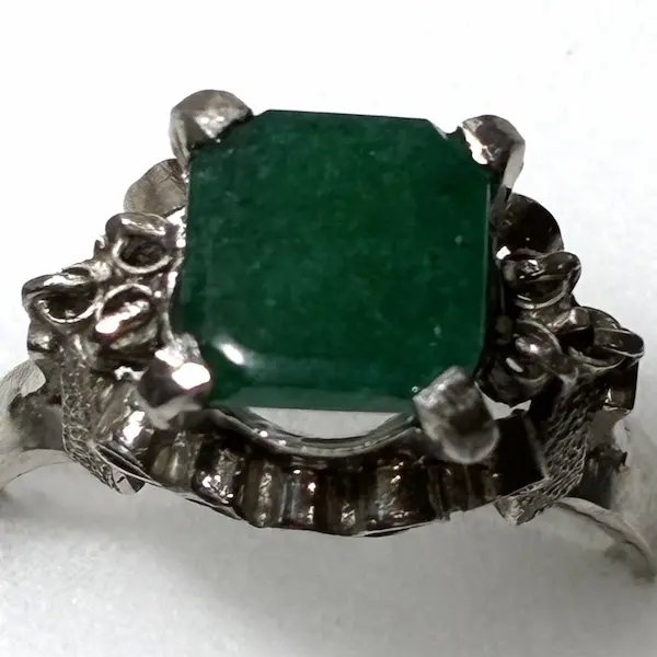 サファイア　1.45ct