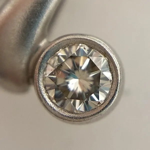 ダイヤ　0.1ct