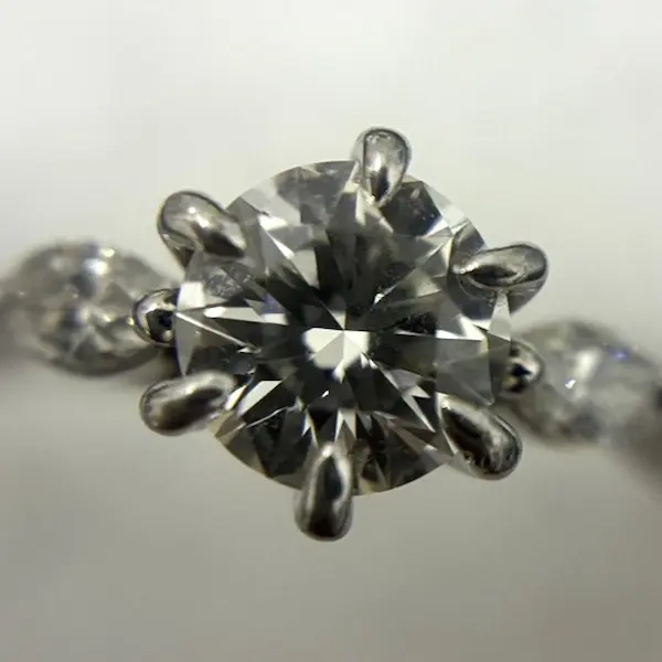 ダイヤ　0.47ct