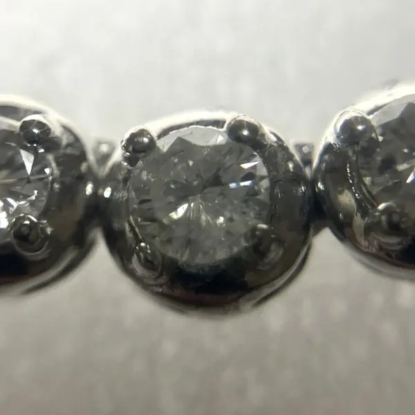 ダイヤ　3.00ct