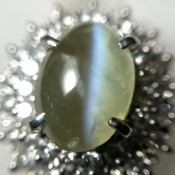 クリソベリルキャッツアイ　4.14ct