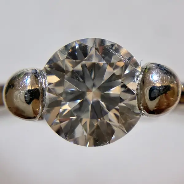 ダイヤ　0.617ct