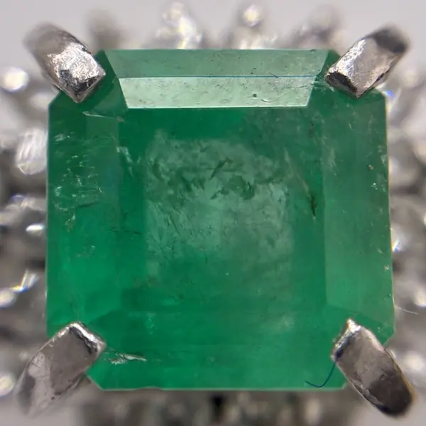 エメラルド　1.77ct
