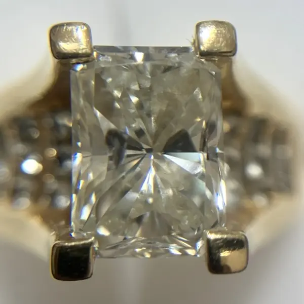 ダイヤ　2.263ct