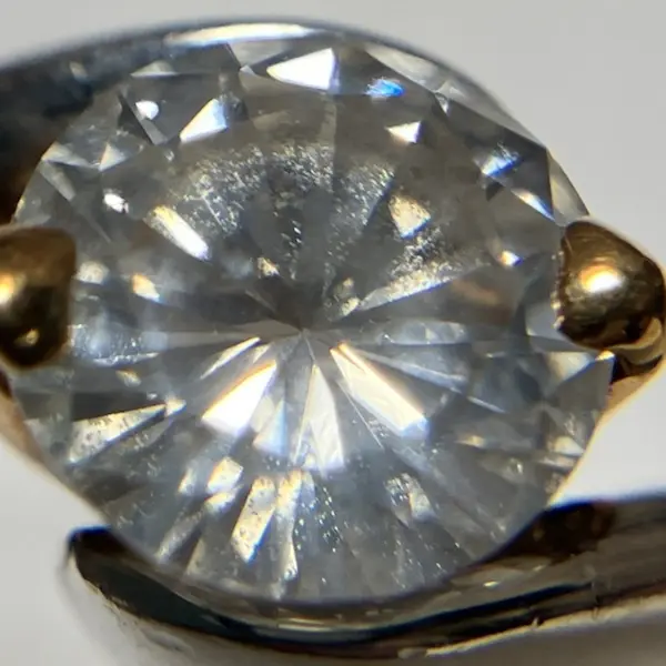 ダイヤ　0.405ct