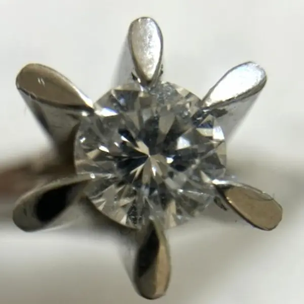ダイヤ　0.313ct