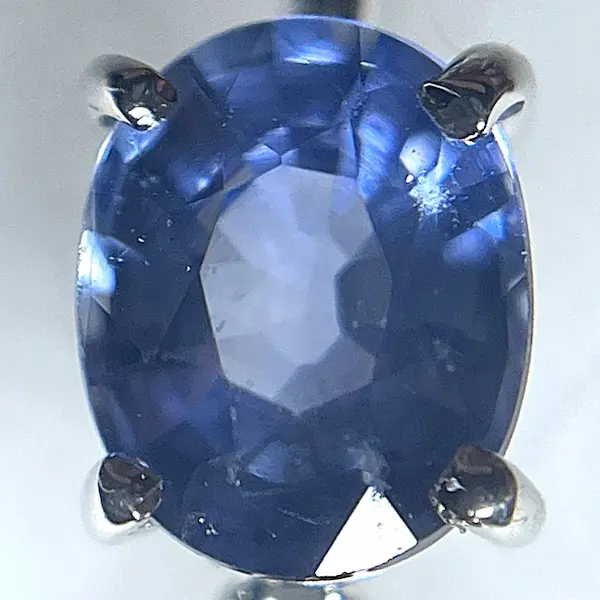 サファイア　1.55ct