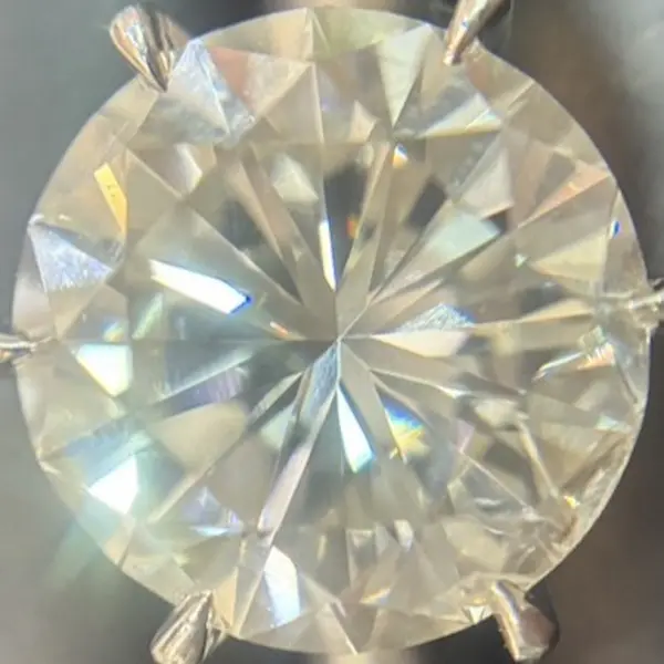 ダイヤ　3.019ct