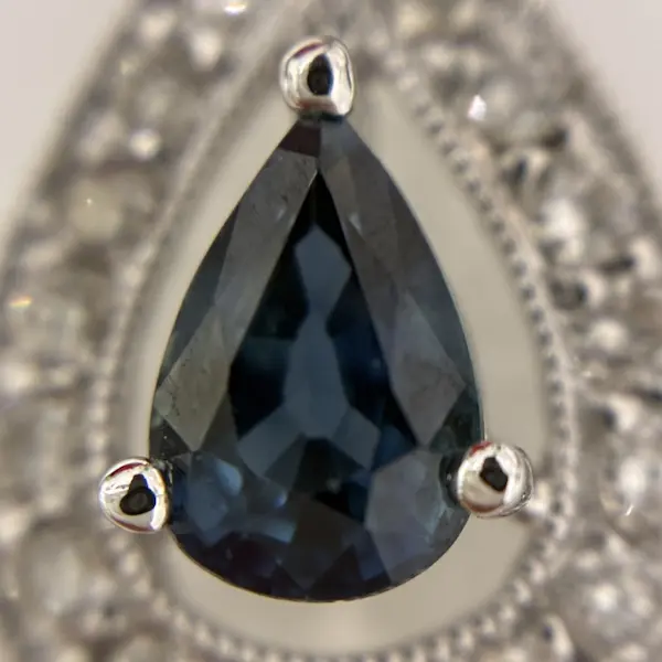 サファイア　0.53ct